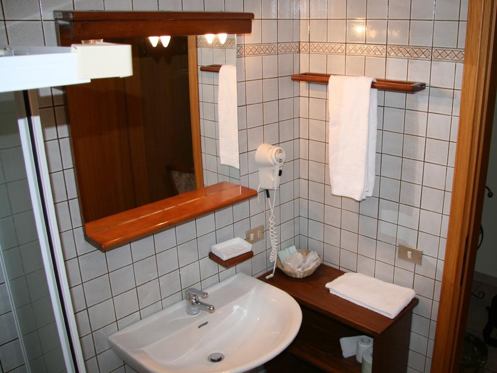 Lataria Dei Magredi Villa Vivaro Kamer foto